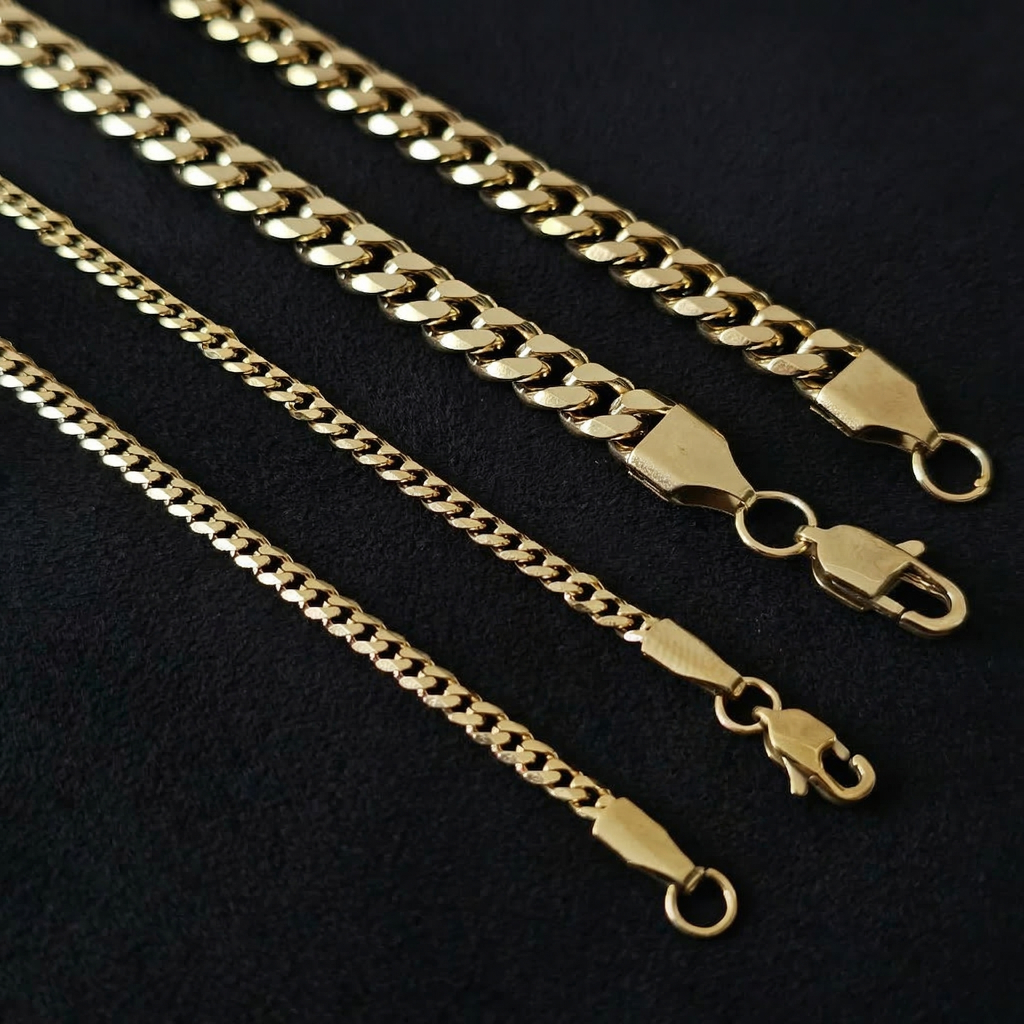 Cadena Cubana Hombre